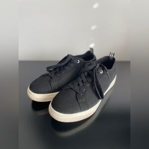 Propet Black Kenna Sneakers